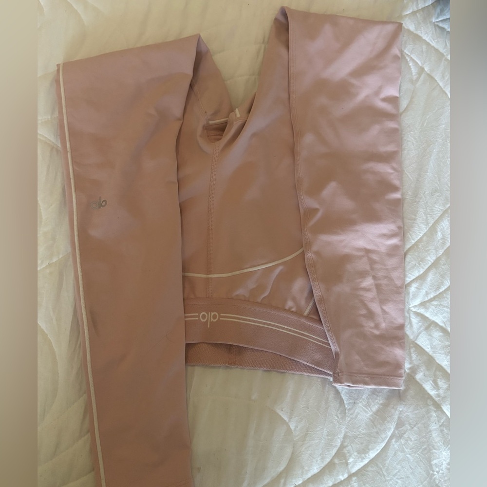 Alo Pink Leggings - Picture 3 of 3